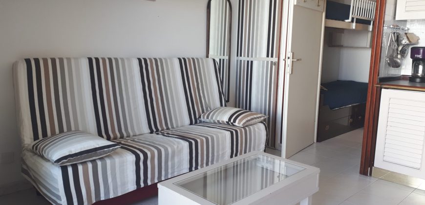 Réf 4150. Studio Terrasse Piscine Vue MER GOLFE JUAN