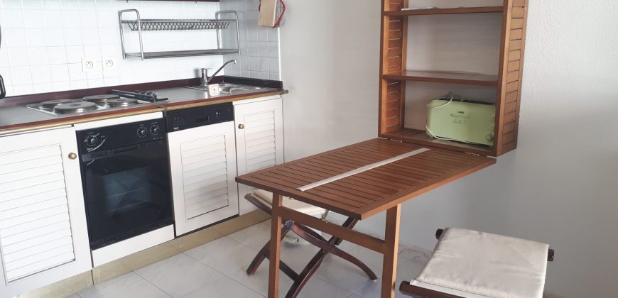 Réf 4150. Studio Terrasse Piscine Vue MER GOLFE JUAN