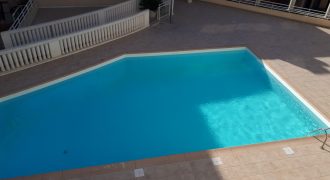 BERDO/1 – Golfe Juan, Charmant 2P 36.52m² meublé climatisé expo Sud, 3ème étage, Box en sous-sol et piscine collective