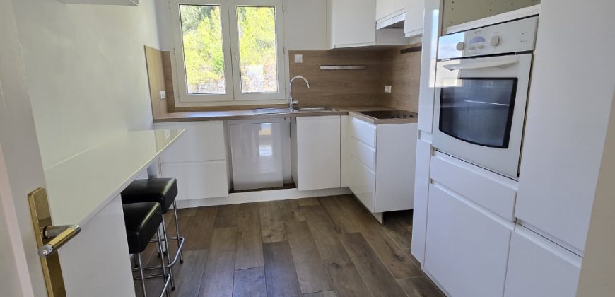 DEM/1 – Mougins, Voie Julia, Spacieux 4P Vide de standing, dernier étage vue panoramique, 2 PK ext&rsquo; sécu