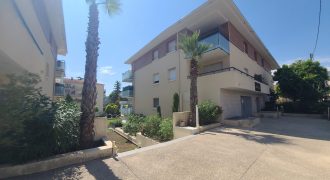 2P Terrasse + Parking sous-sol Vallauris