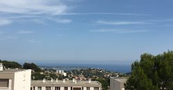 BOUL/1 – Vallauris Charmant 3P Vide 63.92m², 3ème étage sans ascenseur, expo Sud Vue Mer, cave et parking