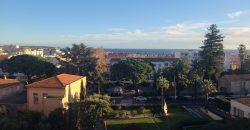 DHAU/1 – Centre de Golfe Juan, Spacieux 2P Meublé 50.81m² 6ème étage vue mer expo Sud, Pk et Cave