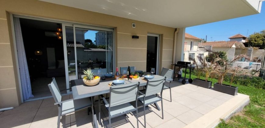 GAL/1 – Magnifique 3P meublé climatisé 64.85m² expo Sud-Est RDJ avec garage en sous-sol