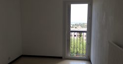 BOUL/1 – Vallauris Charmant 3P Vide 63.92m², 3ème étage sans ascenseur, expo Sud Vue Mer, cave et parking