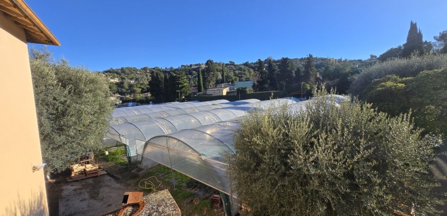 BR/1 – Vallauris Ambiance Champêtre, Charmant 3P Vide 73.36m² 1er étage expo Est, 2 PK extérieurs