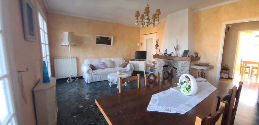 Maison 5P jardin + Appartement 3P parking cave Golfe Juan