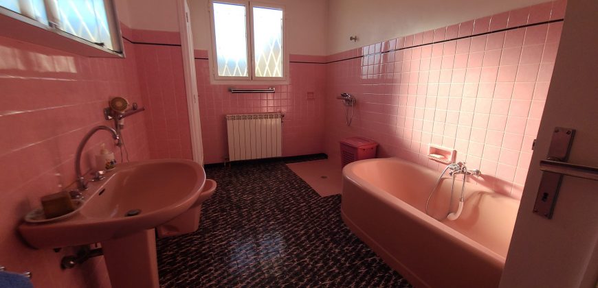 Maison 5P jardin + Appartement 3P parking cave Golfe Juan