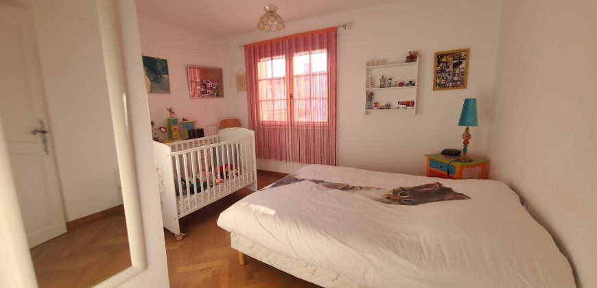 Maison 5P jardin + Appartement 3P parking cave Golfe Juan