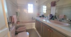 Maison 5P jardin + Appartement 3P parking cave Golfe Juan Maison 5P jardin + Appartement 3P parking cave Golfe Juan