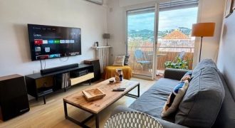 PROV/1 – Cannes secteur Broussailles, Spacieux 2P meublé climatisé rénové 42m² 5ème étage balcon expo Ouest