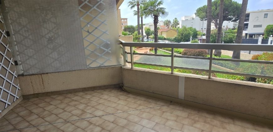 DORD/2P – EXCLU, Spacieux 2P 56.79m² Expo Sud Ouest, A rénover, cave et Garage privatif en sous-sol.