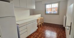 LER/LC – Golfe Juan, Spacieux appartement OU local commercial, 97.17m², vide, 1er étage, Traversant