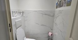 SCARCS/1 – Location étudiante à Vallauris, 2P meublé climatisé 36m² 1er ét. expo Ouest, avec PK en sous-sol