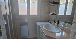 A Vendre, Front de Mer, Spacieux 2P 51.67m² très bon état, Traversant, 2ème ét. Ascenseur, garage 20.73m² de plain pied A Vendre, Front de Mer, Spacieux 2P 51.67m² très bon état, Traversant, 2ème ét. Ascenseur, garage 20.73m² de plain pied