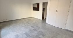 CHIL/1 – Vallauris, Charmant studio vide repeint 26.83m² 1er ét. Expo Est, Cave + Parking
