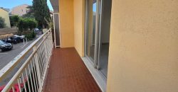 CHIL/1 – Vallauris, Charmant studio vide repeint 26.83m² 1er ét. Expo Est, Cave + Parking